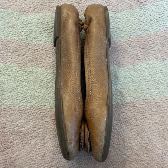 Tory Burch Reva Royal Tan Tumbled Leather Logo Ballet Flats Balletcore Preppy - Picture 6 of 9